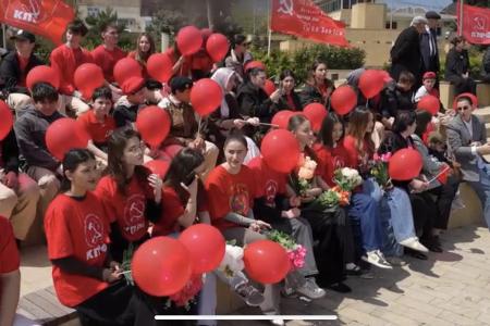 Парад в Дербенте. В Дагестане продолжаются празднования международного дня солидарности трудящихся – 1 мая