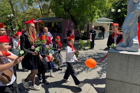 В Севастополе отметили 104-ю годовщину создания Всесоюзной пионерской организации им. В.И. Ленина