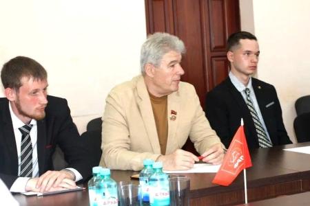 В Народном Совете ЛНР обсудили итоги III Международного антифашистского форума