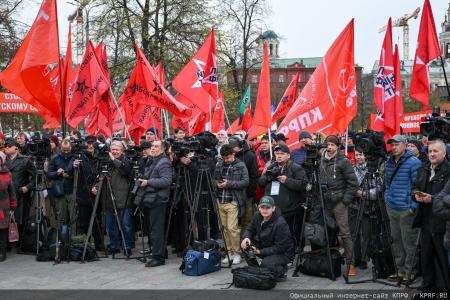 Г.А. Зюганов на Первомайской акции в Москве: Солидарность трудового народа – это главное оружие тех, кто борется за мир, справедливость и подлинную свободу!