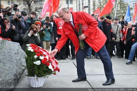 Г.А. Зюганов на Первомайской акции в Москве: Солидарность трудового народа – это главное оружие тех, кто борется за мир, справедливость и подлинную свободу!