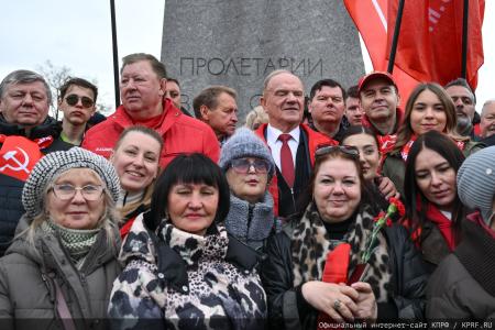 Г.А. Зюганов на Первомайской акции в Москве: Солидарность трудового народа – это главное оружие тех, кто борется за мир, справедливость и подлинную свободу!