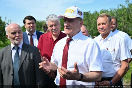 Под знаком пчелы — с Геннадием Зюгановым: экология, мёд и продовольственная безопасность