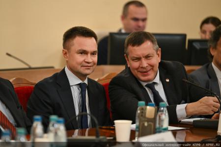 Долги «не от хорошей жизни»: на круглом столе КПРФ в Госдуме обсудили критическое состояние российской коммунальной системы