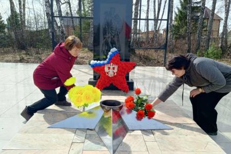 Красный Первомай коммунисты Томской области встретили ударным трудом