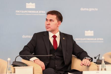 Владимир Исаков: молодёжи сегодня как никогда необходима Программа Победы КПРФ