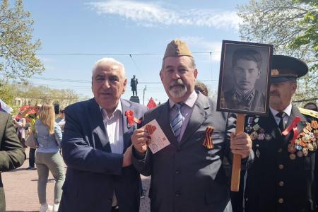 Коммунисты Севастополя отметили День Победы торжественным возложением цветов к Мемориалу героической обороны Севастополя 1941-1942 гг.