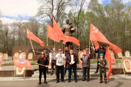 Вологодская область. Никто не забыт, ничто не забыто! Череповецкие коммунисты провели автопробег, посвященный Великой Победе