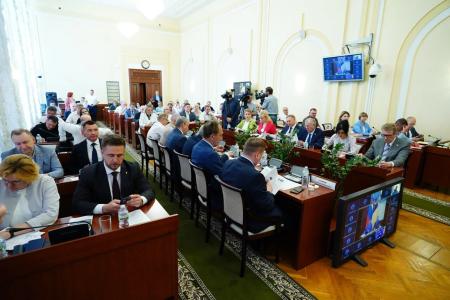 Владимир Кашин провёл круглый стол в рамках выездного заседания Комитета Государственной Думы по аграрным вопросам в Ярославле