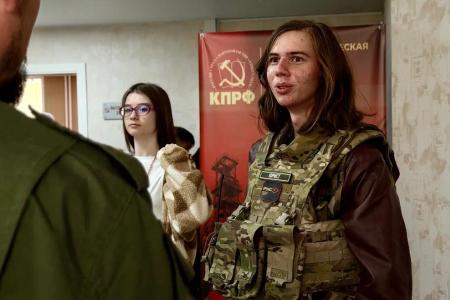 В Кемеровском обкоме КПРФ состоялась встреча с Героем Советского Союза Юрием Бабанским