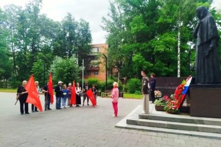 Подмосковные коммунисты: День войны! Никогда он не будет забыт. Но важнее - не дать повториться!
