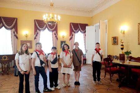 Подмосковные коммунисты: Наш труд посвящен Родине и трудовому народу!