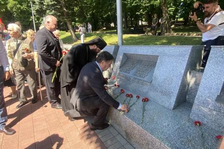 Ставропольские коммунисты почтили память героев у вечного огня