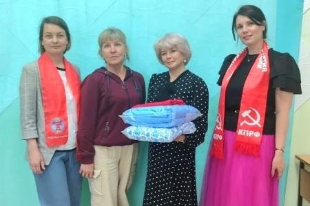 Забота, творчество и спорт: свердловские коммунисты подарили праздник детям в преддверии 1 июня