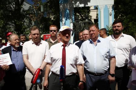 Г.А. Зюганов: Чтобы стать похожим на Пушкина, надо быть свободным, независимым и правдивым
