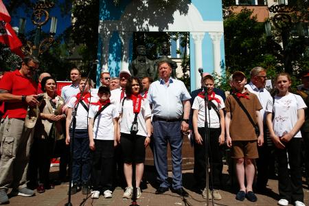 Г.А. Зюганов: Чтобы стать похожим на Пушкина, надо быть свободным, независимым и правдивым
