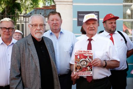 Г.А. Зюганов: Чтобы стать похожим на Пушкина, надо быть свободным, независимым и правдивым