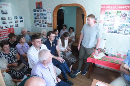 Омская область. Андрей Алехин провел рабочую встречу с активом Калачинского, Кормиловского и Оконешниковского районов