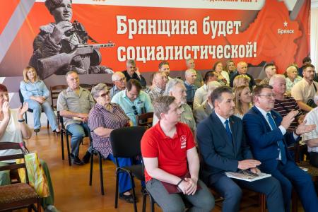 Николай Иванов в Брянске: День русского языка, 120-летие Брежнева и партийная солидарность приграничных регионов