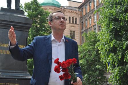 Санкт-Петербург. В городе трех революций День русского языка отметили выступлениями и стихами