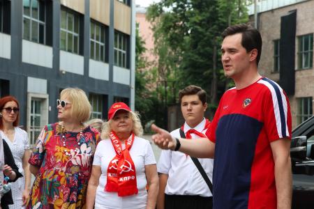 Вновь на улицах Москвы «Красные крылья Победы»