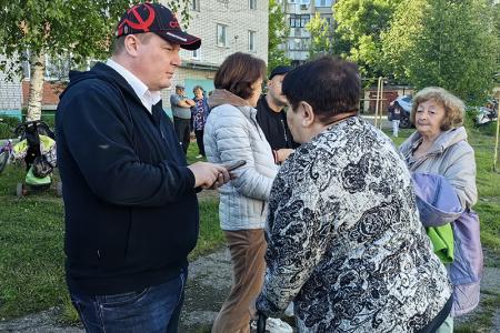 Детский праздник во дворе на проспекте Строителей в Иванове