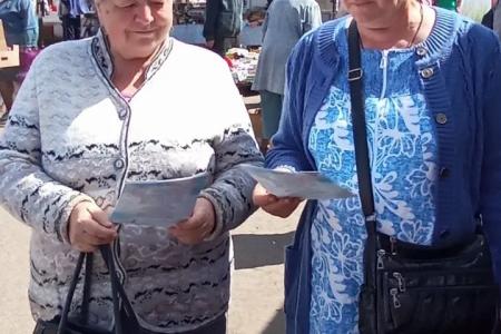 Коммунисты Ивановской области поздравили земляков с Днём русского языка