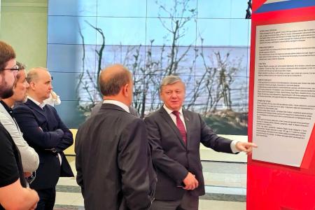 В честь Команданте. Выставка в Госдуме к 100-летию со дня рождения Фиделя Кастро
