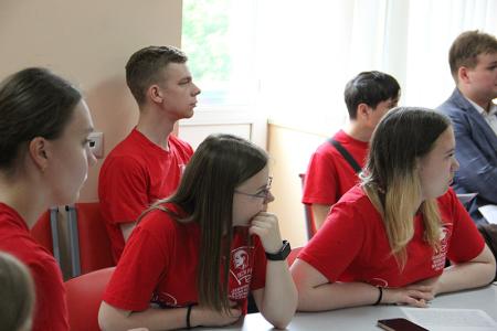 Пленум Ивановского обкома комсомола: у нас для Победы есть всё!