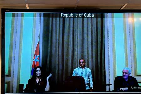 Иван Мельников провел по ВКС беседу с вице-спикером кубинского парламента Анной Мари Мачадо. Приятным сюрпризом стало подключение главы парламента Хуана Эстебана Ласо Эрнандеса