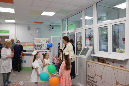 Волгоград. В День защиты детей с заботой о самых маленьких пациентах