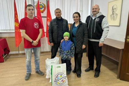 В Республике Коми при поддержке КПРФ состоялась благотворительная акция «Дорогою добра»
