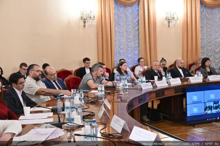 Г.А. Зюганов: Граждане хотят познавать свою страну