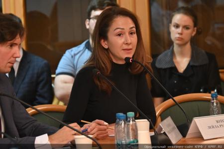 Битва за интеллект на круглом столе КПРФ: как Россия планирует возвращать технологический суверенитет