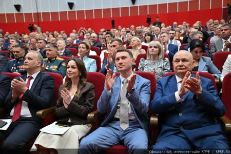 От победы на выборах – к возрождению социализма