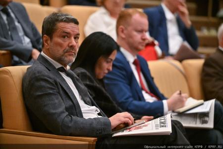 «От страха расплавилась совесть»: Г.А. Зюганов разгромил фейки о вкладах и отмобилизовал КПРФ на «Программу Победы»