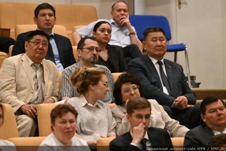 «От страха расплавилась совесть»: Г.А. Зюганов разгромил фейки о вкладах и отмобилизовал КПРФ на «Программу Победы»