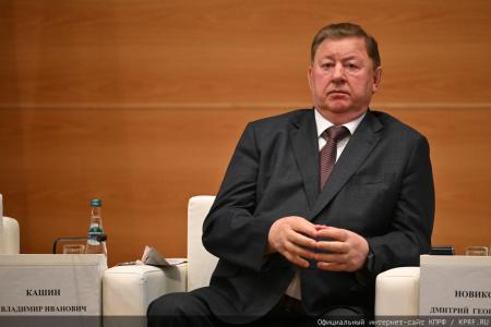 «От страха расплавилась совесть»: Г.А. Зюганов разгромил фейки о вкладах и отмобилизовал КПРФ на «Программу Победы»