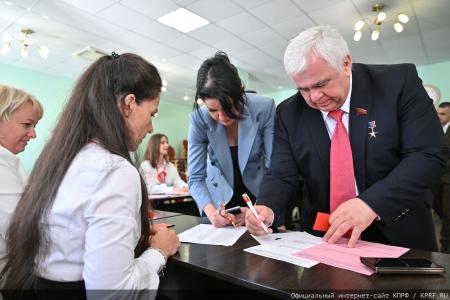 От победы на выборах – к возрождению социализма