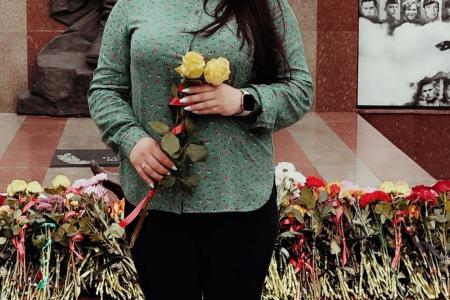 Ямальские коммунисты возложили цветы к мемориалам погибших советских воинов