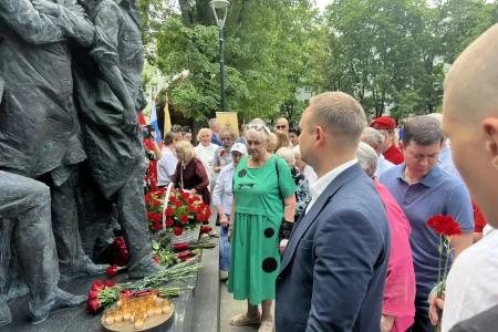 Владимир Исаков выступил на торжественном митинге в честь 100-летия Героя Краснодона Олега Кошевого