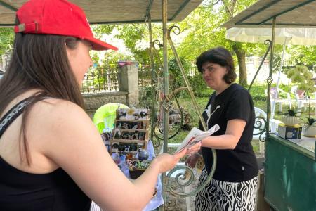 Крым. «Красные в городе»: акция по распространению газеты «Правда» продолжается