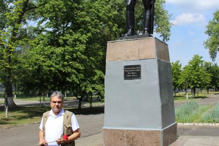 Знамя Щорса в наших руках! Коммунисты Брянщины отметили 131-летие легендарного начдива