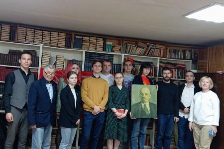 Подмосковные коммунисты: Трудом народа Родина сильна!
