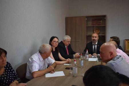 В Северо-Осетинском рескоме КПРФ обсудили ход подготовки к выборам в Государственную Думу