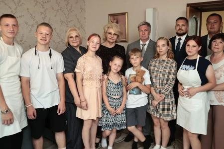 Председатель Комитета Государственной Думы Нина Останина высоко оценила организацию детского отдыха в Ульяновской области