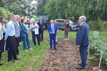 В.И. Кашин выступил с докладом на конференции по картофелеводству в «ФИЦ картофеля им. А.Г. Лорха»