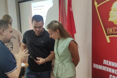 Передовые технологии в помощь агитации: советник Лидера КПРФ Маргарита Образцова провела семинар для комсомольцев Северо-Запада