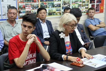 Новосибирск. Общество дружбы с КНДР: помним о великой победе корейского народа