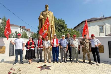 В Кабардино-Балкарии прошел патриотический автопробег «Красные крылья Победы»